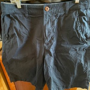 EUC Men’s Hollister Shorts